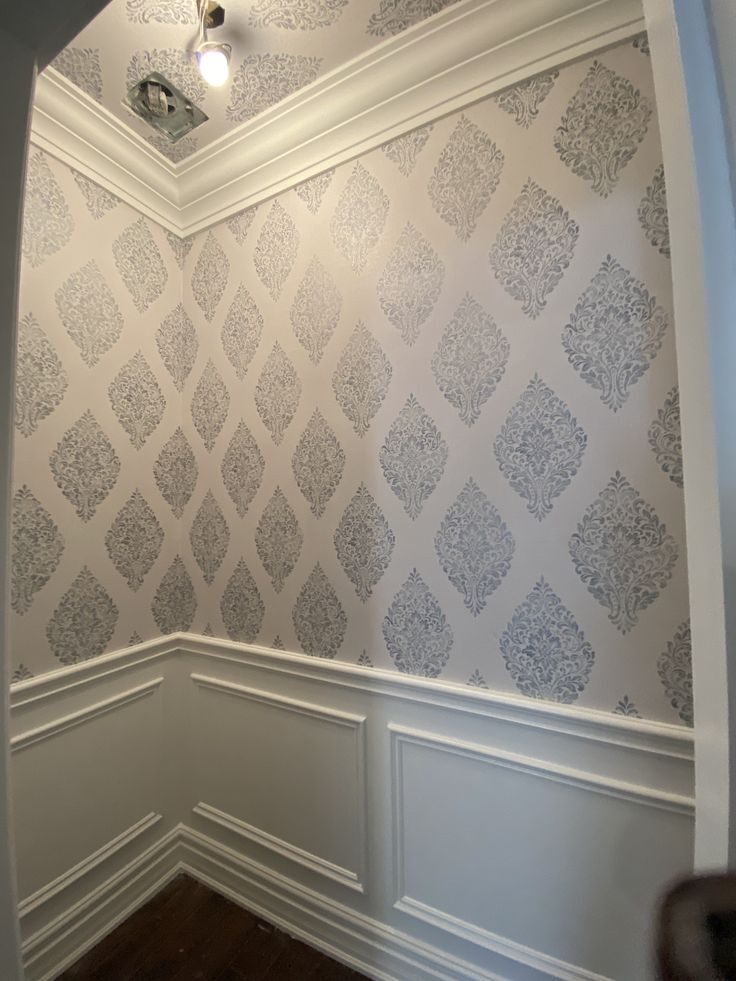 Moulding project by Lasani Interior Decor in Bahawalpur